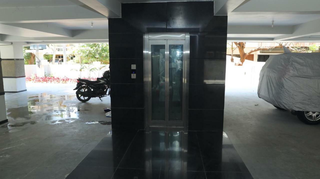 Brindavan Suites Visakhapatnam Bagian luar foto